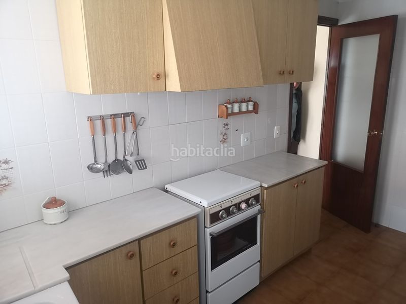 Foto 2f372ea5-1e64-4e74-afb1-ab28592285c9. Casa adossada a Benimuslem