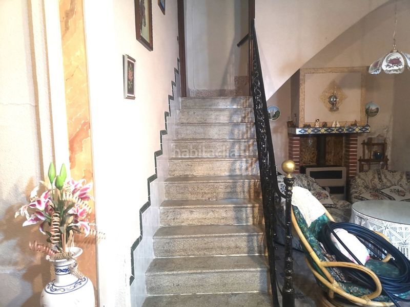 Foto 6e9b66fe-3bca-4a71-846b-e0d9e254f89a. Casa adossada a Benimuslem