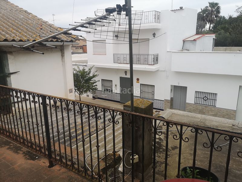 Foto 8b9bedd7-4886-4016-a1c8-73b62e44a85f. Casa adossada a Benimuslem