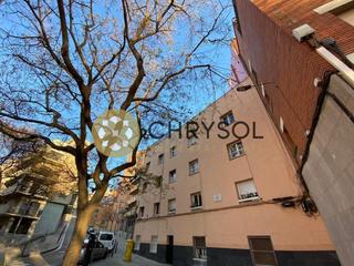 Edifici  Carrer rossell. Edificio en venta en la teixonera.