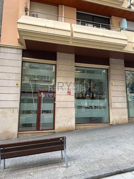 Foto 377313bd-4912-4ea6-adde-6c128334f68d. Local comercial local en venta en sant gervasi. en Barcelona