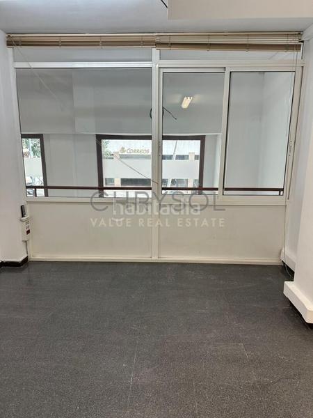 Foto b2b5e6e9-5de3-45da-a277-b49ee140247a. Local comercial local en venta en sant gervasi. en Barcelona