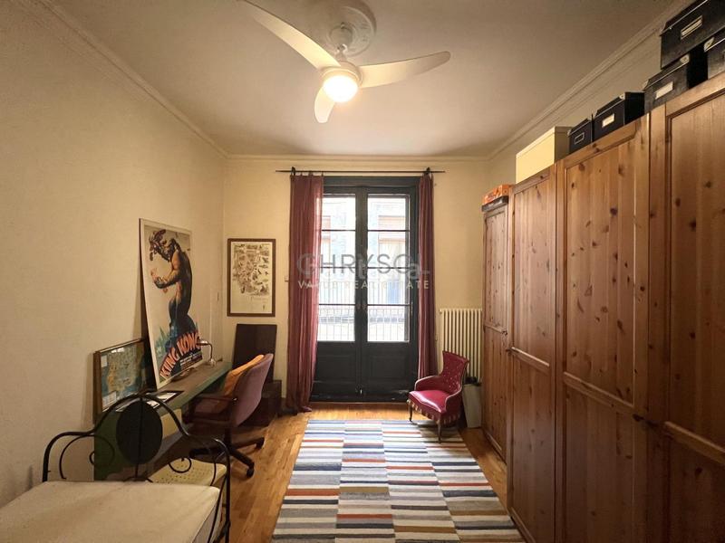 Foto f2fafa9d-a220-4713-bcc5-441ead8d1177. Piso espectacular principal con gran terraza en venta. en Barcelona