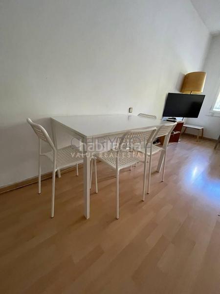 Foto 05b55af8-e9f6-473e-921b-ba71cac2dab3. Piso  en venta a reformar. en Fort Pienc Barcelona