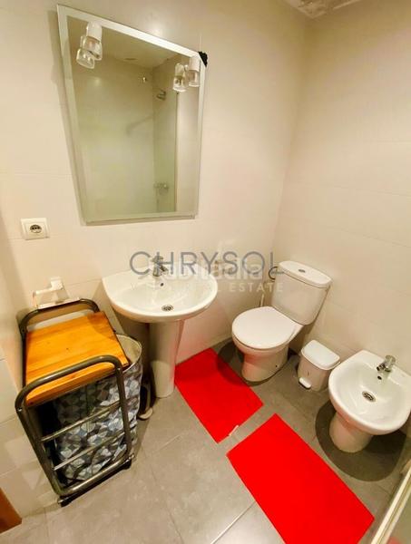 Foto c5a3f3e7-bec6-4a28-b219-be78f524a40d. Piso  en venta a reformar. en Fort Pienc Barcelona