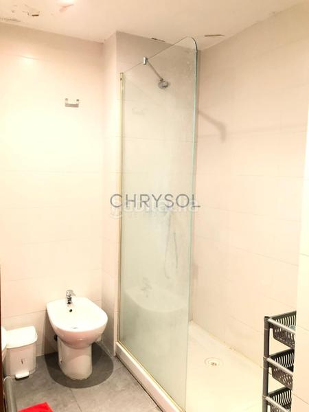 Foto f1c7021c-98d2-4ec1-a583-66c70db4e793. Piso  en venta a reformar. en Fort Pienc Barcelona
