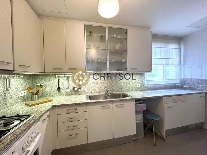 Foto af00bbc2-d18b-4fb7-9bd6-ba71b06a6dd9. Alquiler piso magnífico piso en alquiler de 11 meses en sarrià! en Barcelona