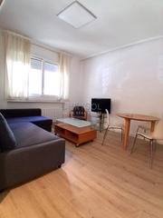 Rent Loft  Carrer carrenca. Descubre tu refugio perfecto en tres torres!