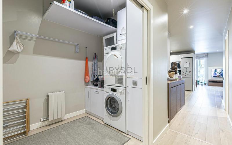 Foto 11c451e0-51c4-4fbe-a12d-e8775408258e. Piso  totalmente reformado en venta. en Dreta de l´Eixample Barcelona