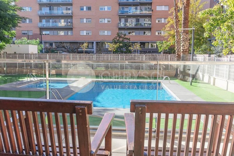 Foto 489248d8-9561-40ec-9037-3473dd041f16. Pis amb calefacció piscina a Poblenou Barcelona