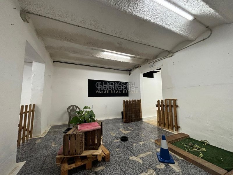 Foto 42b4efba-9235-497b-841b-0d27df6914a0. Local comercial a Sant Antoni Barcelona
