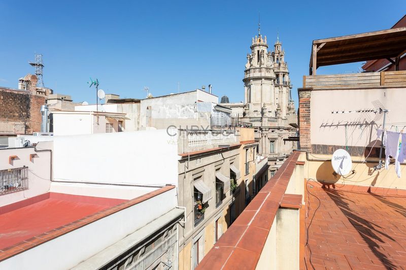 Foto ca9b00fe-f8c1-44af-98ca-3a82d106fae6. Pis amb calefacció a Gòtic Barcelona