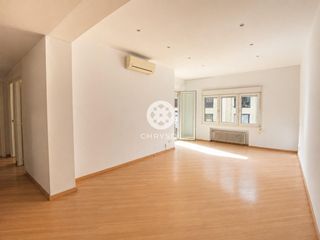 Flat  Diagonal. Piso en av. diagonal en venta.