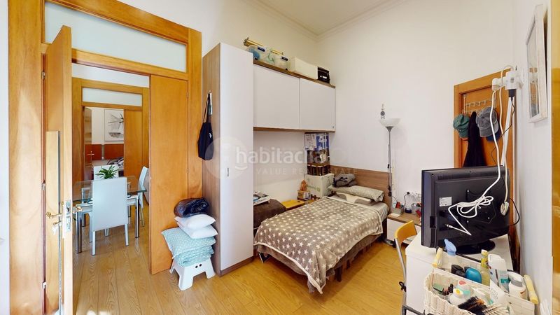 Foto b3b244c2-1c78-4af4-b69e-2436f9c5ac44. Pis amb calefacció a Dreta de l´Eixample Barcelona