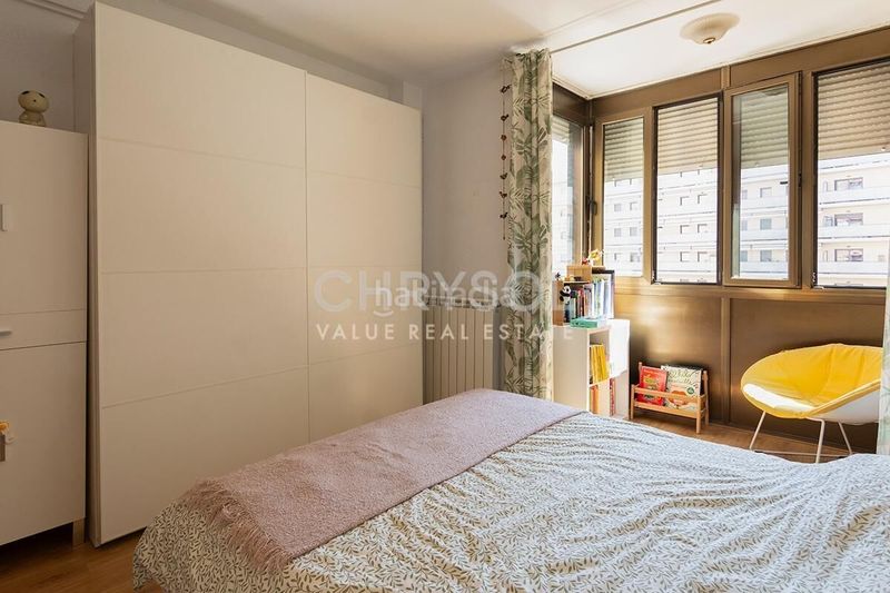 Foto f98c0cdb-fc1b-4b47-b82b-1d4efb2fc641. Pis amb calefacció a Sagrada Família Barcelona