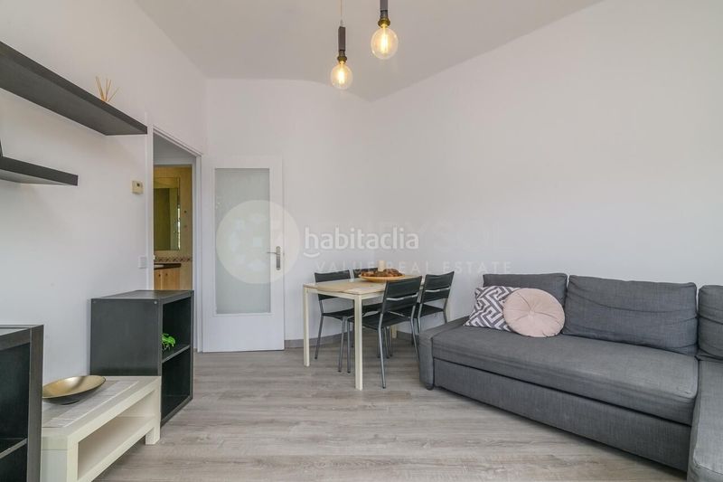 Foto 200f4931-391e-477b-9c9e-f5744af213bb. Àtic a Font de la Guatlla Barcelona