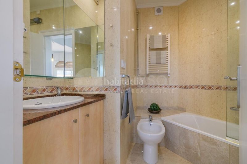 Foto 343bca4d-a498-4fe9-b177-e1c20d572c6e. Àtic a Font de la Guatlla Barcelona