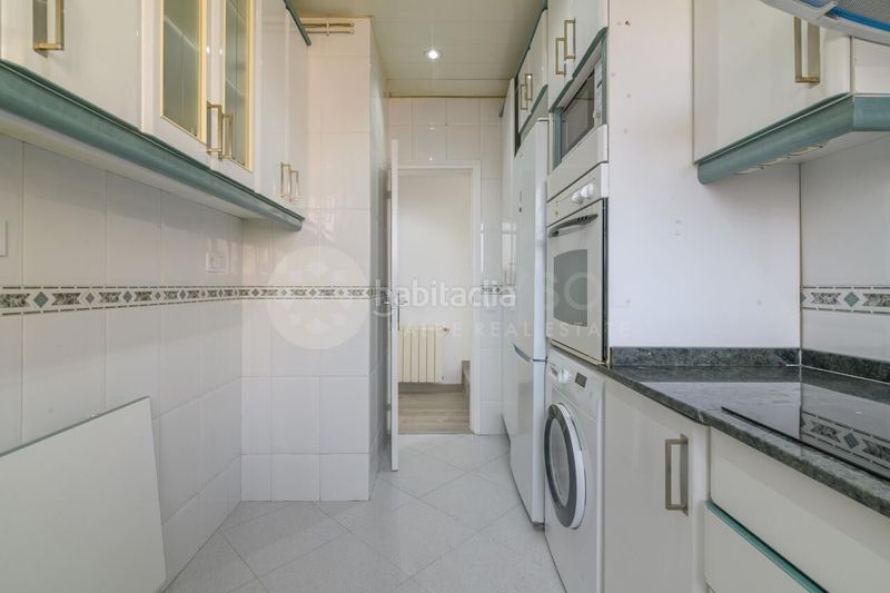 Foto 6169b147-3aa9-4e3c-9e43-1313eefb854b. Àtic a Font de la Guatlla Barcelona