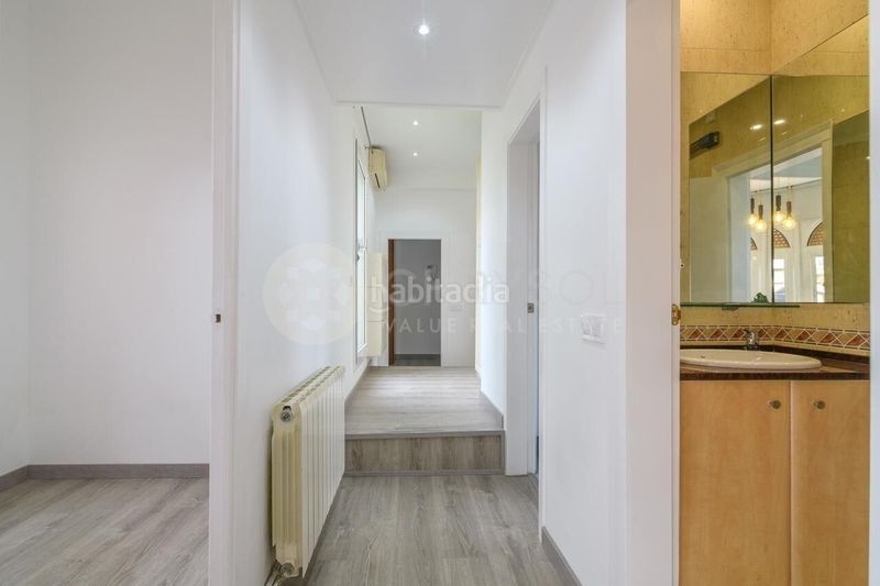 Foto 622ba764-dbde-4bfd-acc0-53751ac1a584. Àtic a Font de la Guatlla Barcelona