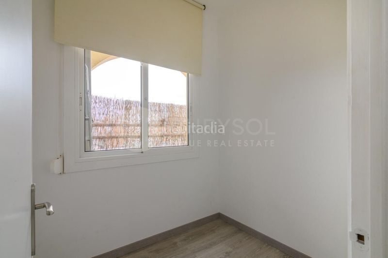 Foto d13f2c26-f063-4646-8703-4102fae91a47. Àtic a Font de la Guatlla Barcelona