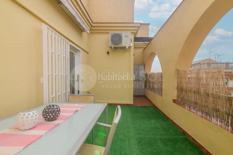 Foto f31ed5e7-0716-445f-b02d-02f4ecddc5d4. Àtic a Font de la Guatlla Barcelona