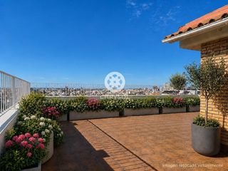 Àtic  Collblanc. Ático duplex y esquinero con terraza privada de 120 m2 en les co