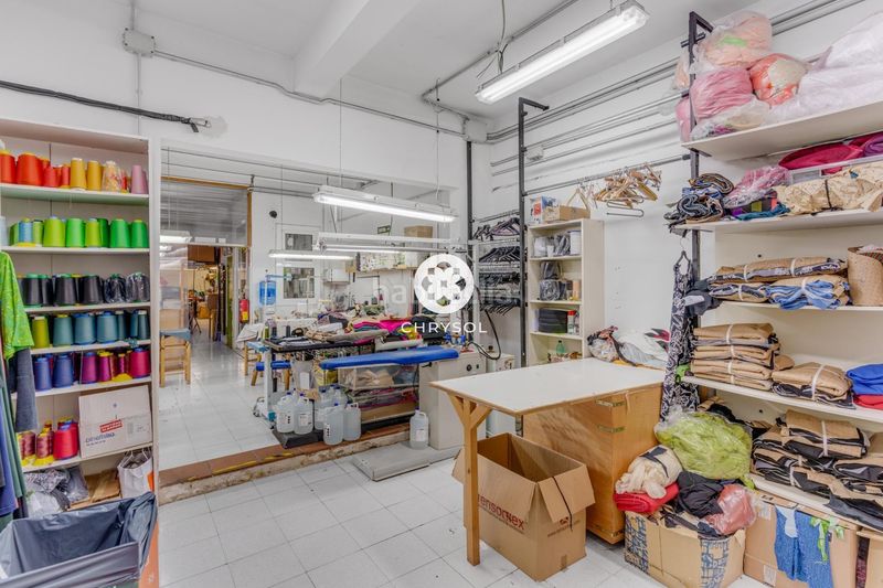 Foto b6aa2296-3d8a-459f-9249-532588d8b23b. Local comercial a Vila de Gràcia Barcelona