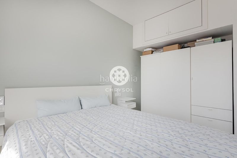 Foto 4d8e15bf-cdd2-4c56-bcc0-f1a5ca7b21e0. Pis amb calefacció a Dreta de l´Eixample Barcelona