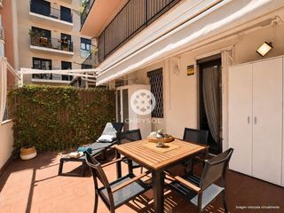Pis  Viladomat. Piso único en el corazón del eixample con fantástica terraza