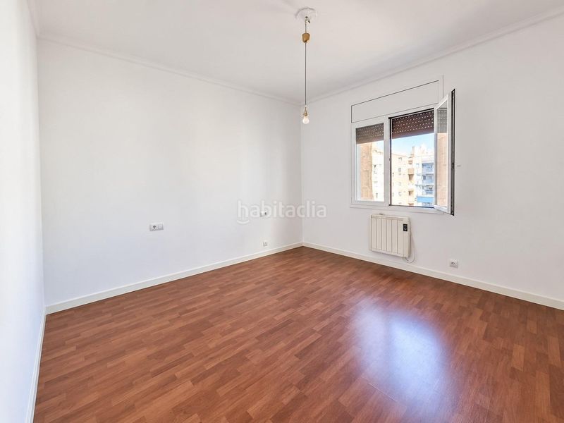 Foto c0579806-8359-4e1d-ba1e-b19efd04d846. Pis amb calefacció a L´Antiga Esquerra de l´Eixample Barcelona