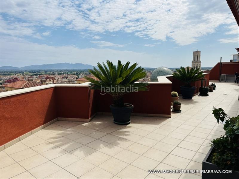 Foto 2ddd5396-ad57-4c3e-a1e7-f837ab0d6bcb. Attique avec chauffage dans Eixample-Horta Capallera Figueres