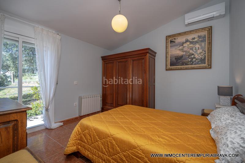 Foto a0551627-cec0-415b-ad80-405eeb1f8ce3. Chalet magnífica villa reformada rodeada de naturaleza en Palau-saverdera