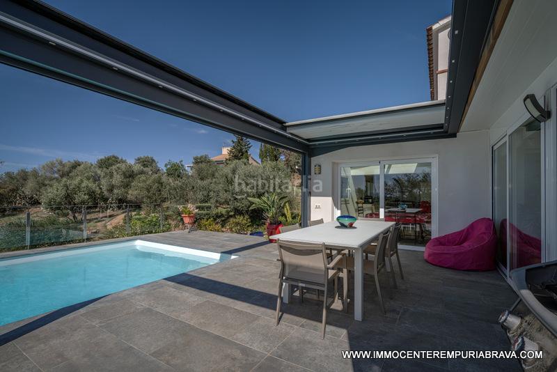 Foto e96119e6-37eb-4437-ae3f-7f8dc1599599. Chalet magnífica villa reformada rodeada de naturaleza en Palau-saverdera