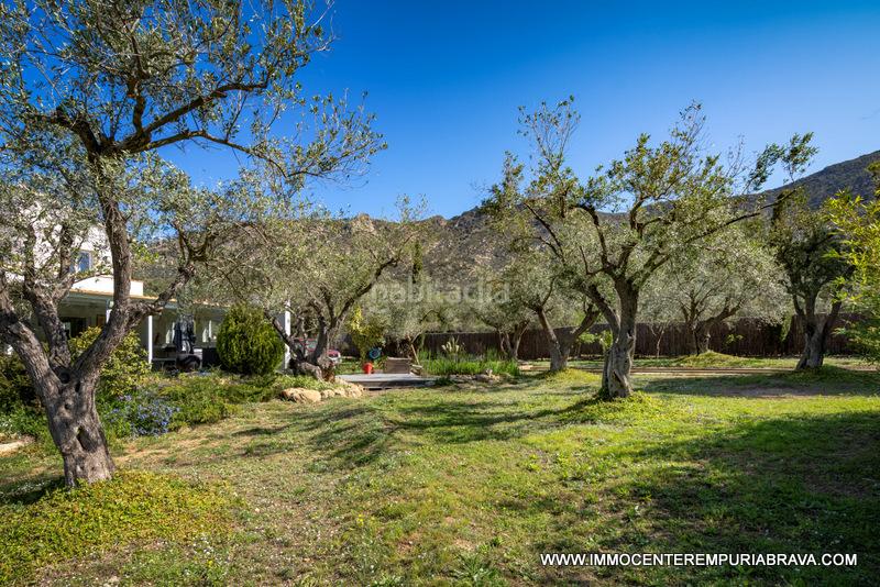 Foto ea0c95ef-e561-4be7-86c1-c8084f8637b5. Chalet magnífica villa reformada rodeada de naturaleza en Palau-saverdera