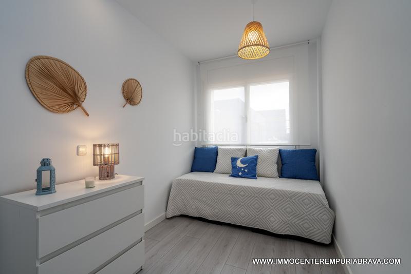 Foto c28ce43d-b11a-446a-8527-30e3060ca363. Chalet la casa del pescador antes de los puentes en Empuriabrava