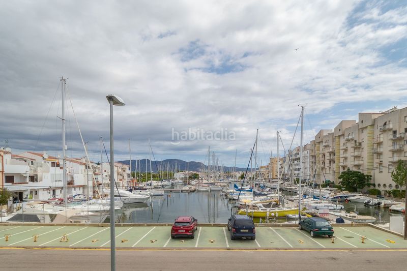 Foto c649708f-3d41-4d89-86de-cafcf88ba64b. Xalet a Port Grec - Port Moxó Empuriabrava