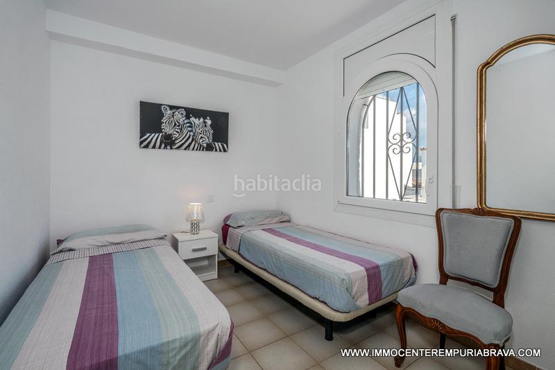 Foto 0dcd6eb3-89f6-4d15-b09a-4161524bd809. Chalet magnífica villa con amarre de 12 metros en Empuriabrava