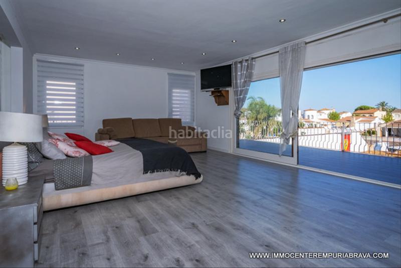 Foto 1dbc7116-4a0a-403f-b2e6-3308136e79ef. Chalet avec parking piscine dans Tordera - Fluvià - Llobregat Empuriabrava