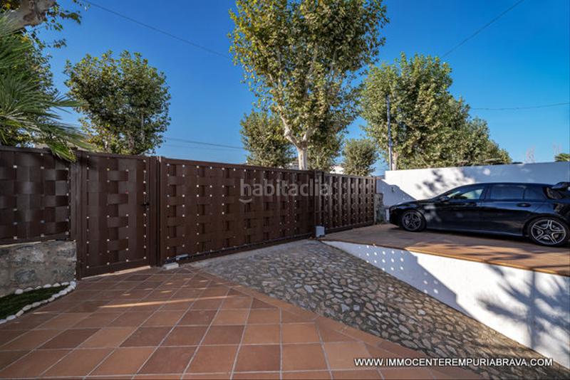 Foto 3f53a8a8-a07e-445b-a5bf-5587af1c57f2. Chalet avec parking piscine dans Tordera - Fluvià - Llobregat Empuriabrava