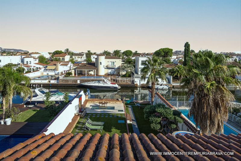 Foto 77a5ee41-2150-4b92-b8e2-59c5e93295db. Chalet avec parking piscine dans Tordera - Fluvià - Llobregat Empuriabrava