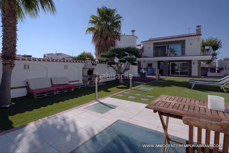 Foto a0b48798-7ea3-4b7b-9d65-294a39b67c75. Chalet avec parking piscine dans Tordera - Fluvià - Llobregat Empuriabrava