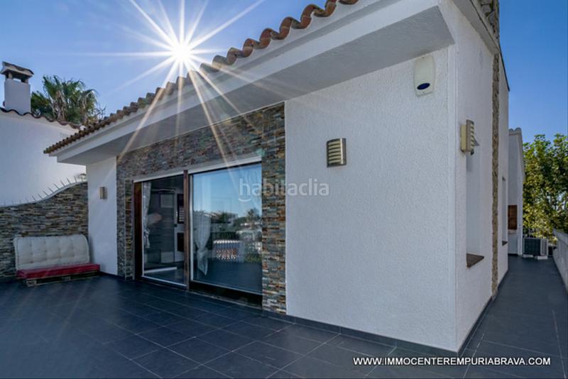 Foto c78bf289-5e0f-4d91-8e08-ce2ab04e1615. Chalet avec parking piscine dans Tordera - Fluvià - Llobregat Empuriabrava