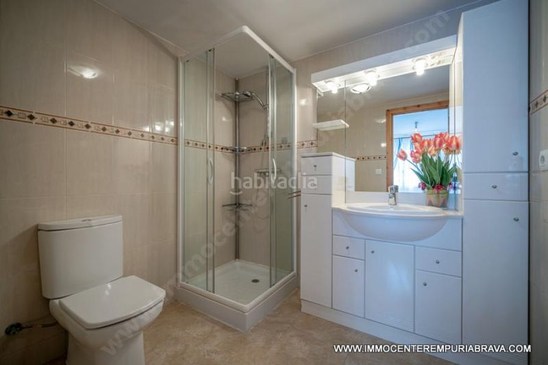 Foto 100c514a-51c5-4bb2-83c1-017272058efd. Pis amb aparcament a Nord Roses