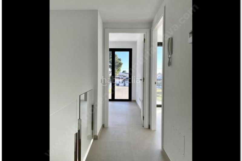 Foto 31359da4-f943-4593-b757-b22f4290ea12. Xalet a Requesens Empuriabrava
