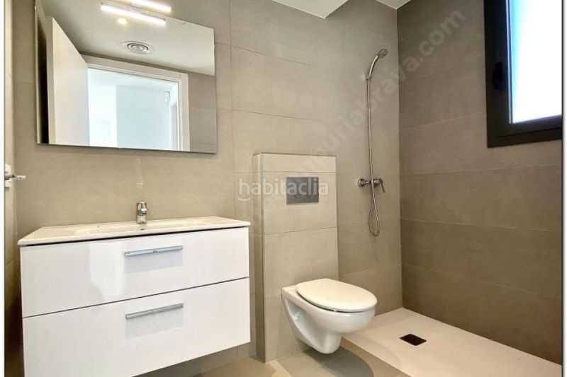 Foto c5290b84-7cea-4d61-a0ec-52e860948cb2. Xalet a Requesens Empuriabrava