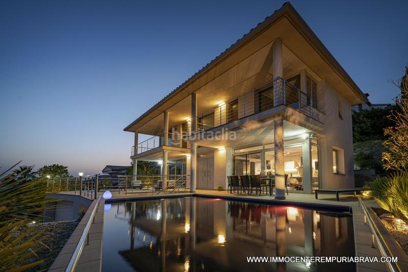 Foto 99bbd813-3551-4140-945a-821f06ccdd3f. Chalet sublime villa de lujo situada en un entorno privilegiado en Empuriabrava