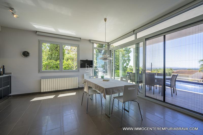 Foto 9b6fc49d-9619-4c02-97a5-913c0c713e0e. Chalet sublime villa de lujo situada en un entorno privilegiado en Empuriabrava