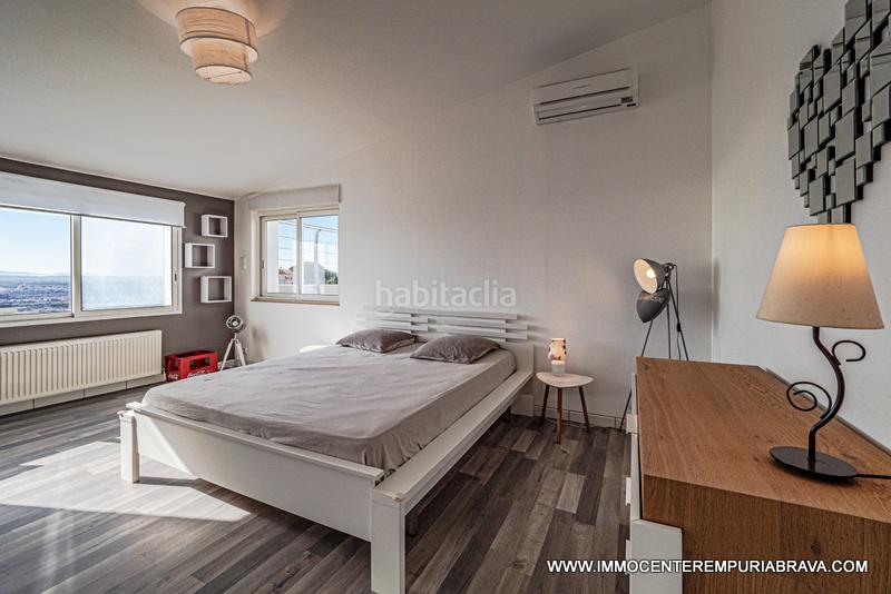 Foto 3cae8235-55c8-4e49-8a44-cd9559fb34bb. Chalet sublime villa en las alturas de mas fumats en Roses