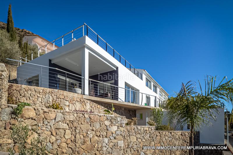Foto 503b3a9e-fee9-42f2-983f-15555ed261ac. Chalet sublime villa en las alturas de mas fumats en Roses