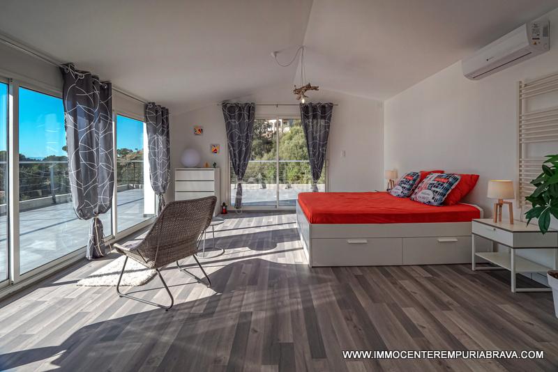 Foto c6cd7a8f-d6fa-4f76-a262-ab85551f9caa. Chalet sublime villa en las alturas de mas fumats en Roses
